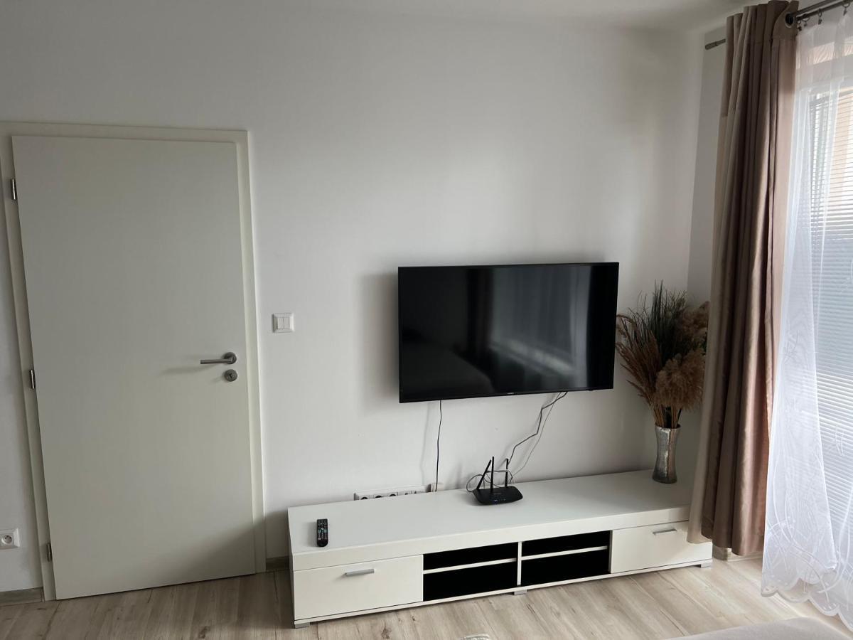 Beautiful 2 Bedroom Apartment Prostějov Exteriör bild